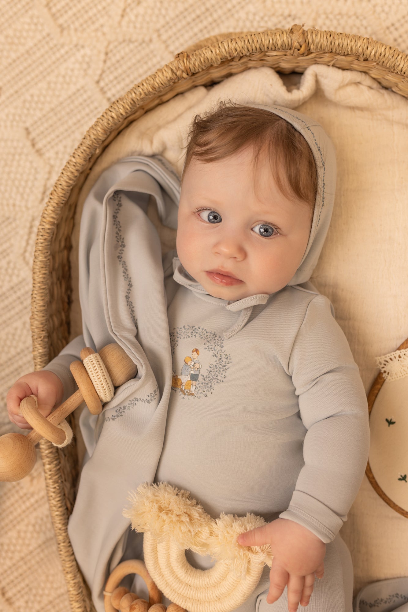 Bee & Dee Cradle Scene Footie/Bonnet