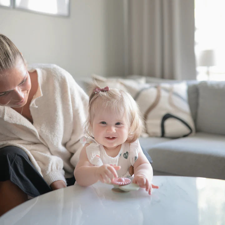 Mushie Blossom Suction Spinner Toy