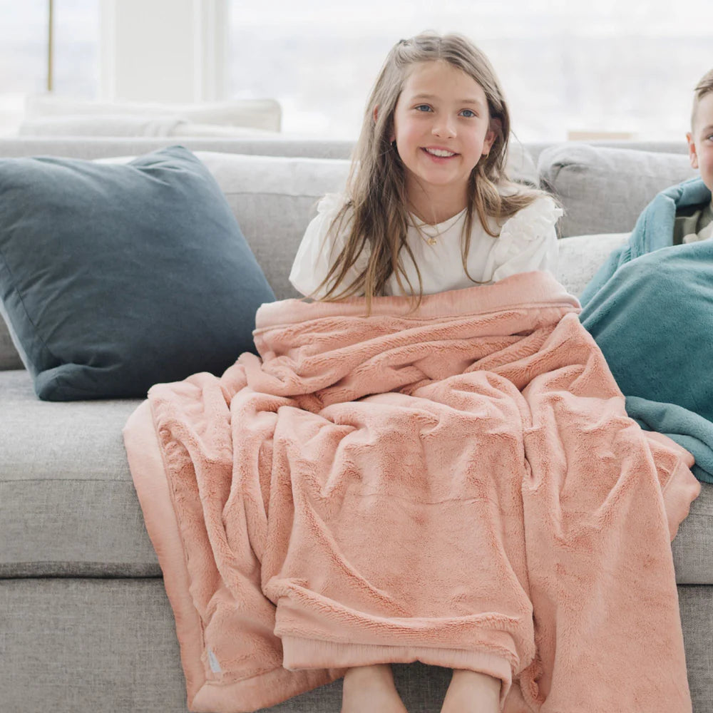 Saranoni - Lush Toddler Blanket