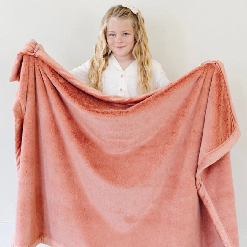 Saranoni - Lush Toddler Blanket