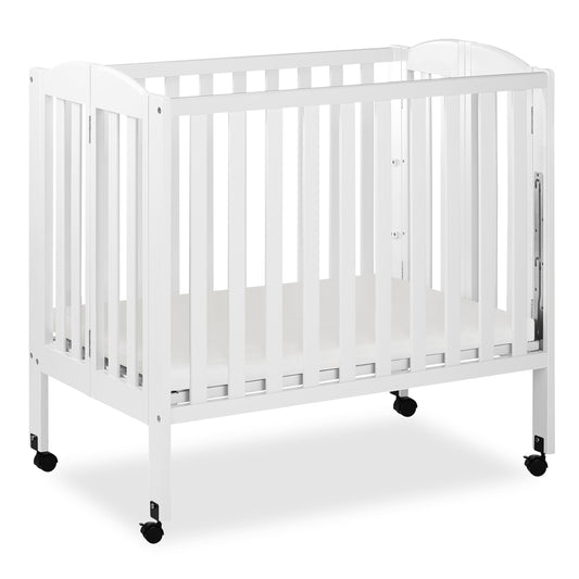 Dream On Me Full Size Folding Crib