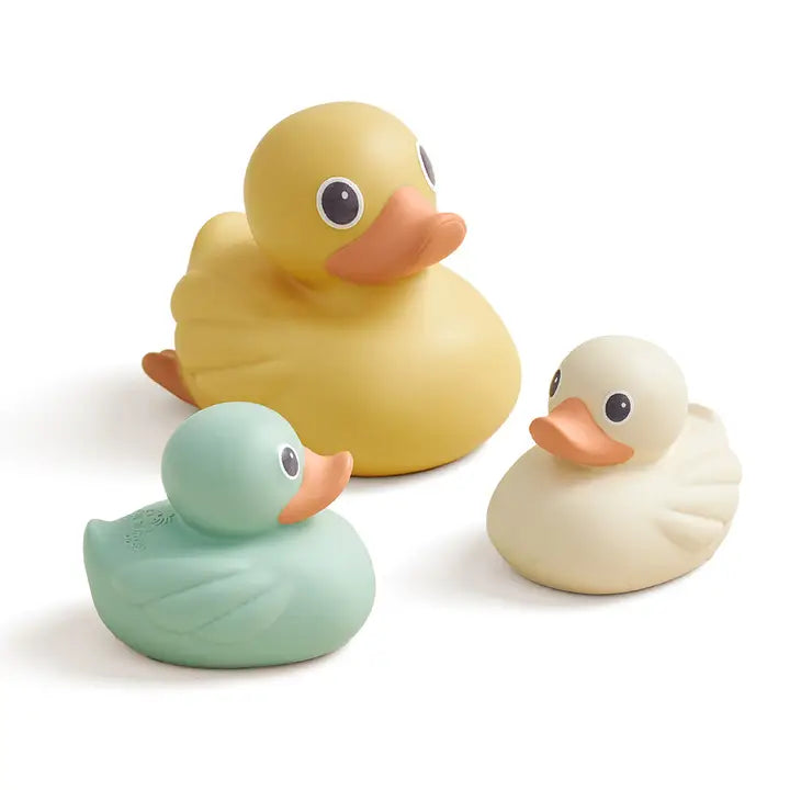 Itzy Ritzy Itzy Ducky Family Bath Toys
