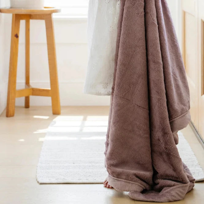 Saranoni - Lush Toddler Blanket