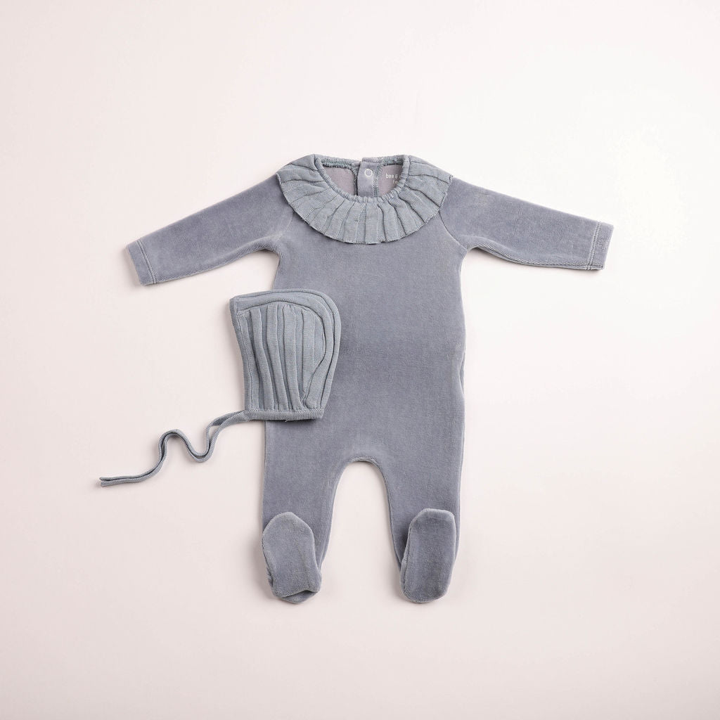 Bee & Dee Pleated Knit Footie/Bonnet