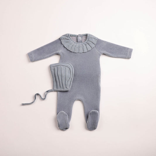 Bee & Dee Pleated Knit Footie/Bonnet