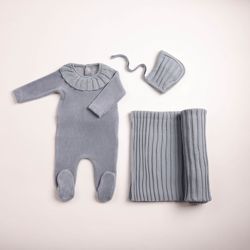 Bee & Dee Pleated Knit Footie/Bonnet - Full Set