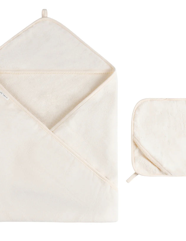 Ely's & Co. - Scalloped Hooded Towel With Pocket Wash Cloth