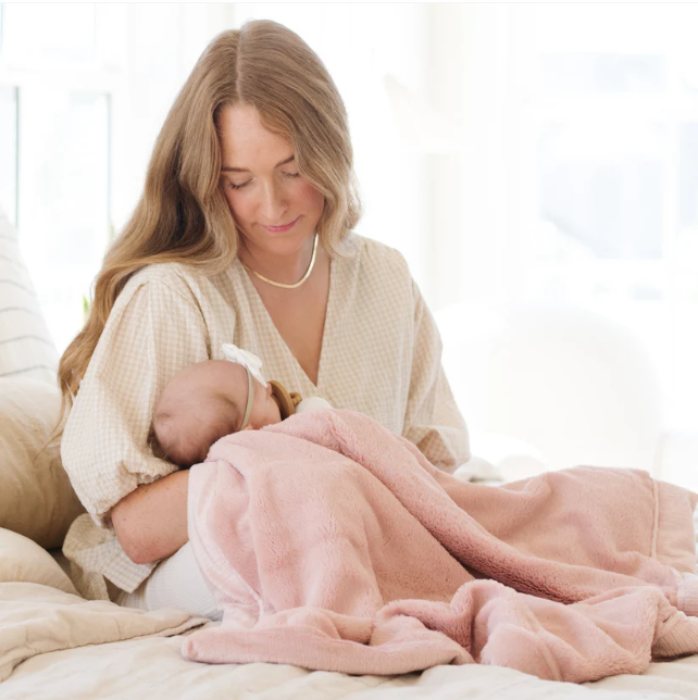 Saranoni Lush Receiving Blanket
