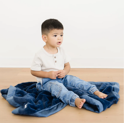 Saranoni Lush Receiving Blanket
