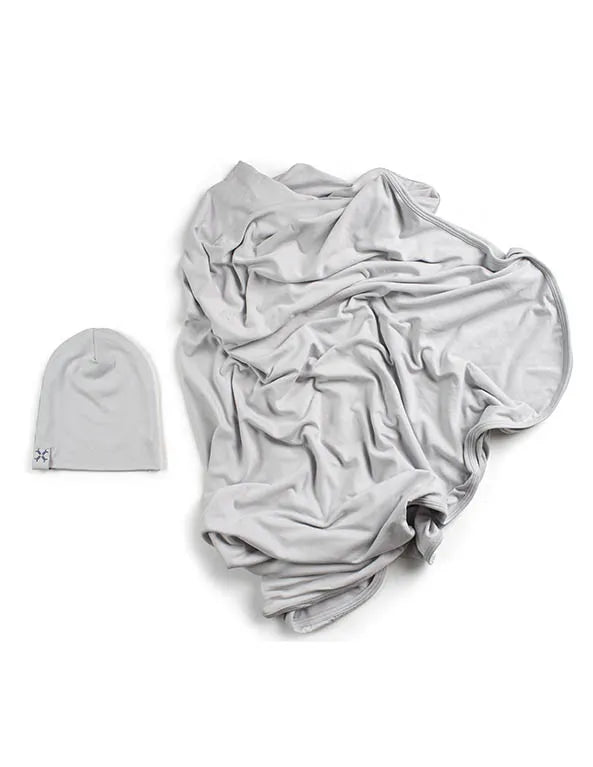 Jacqueline & Jac Beanie & Blanket Set